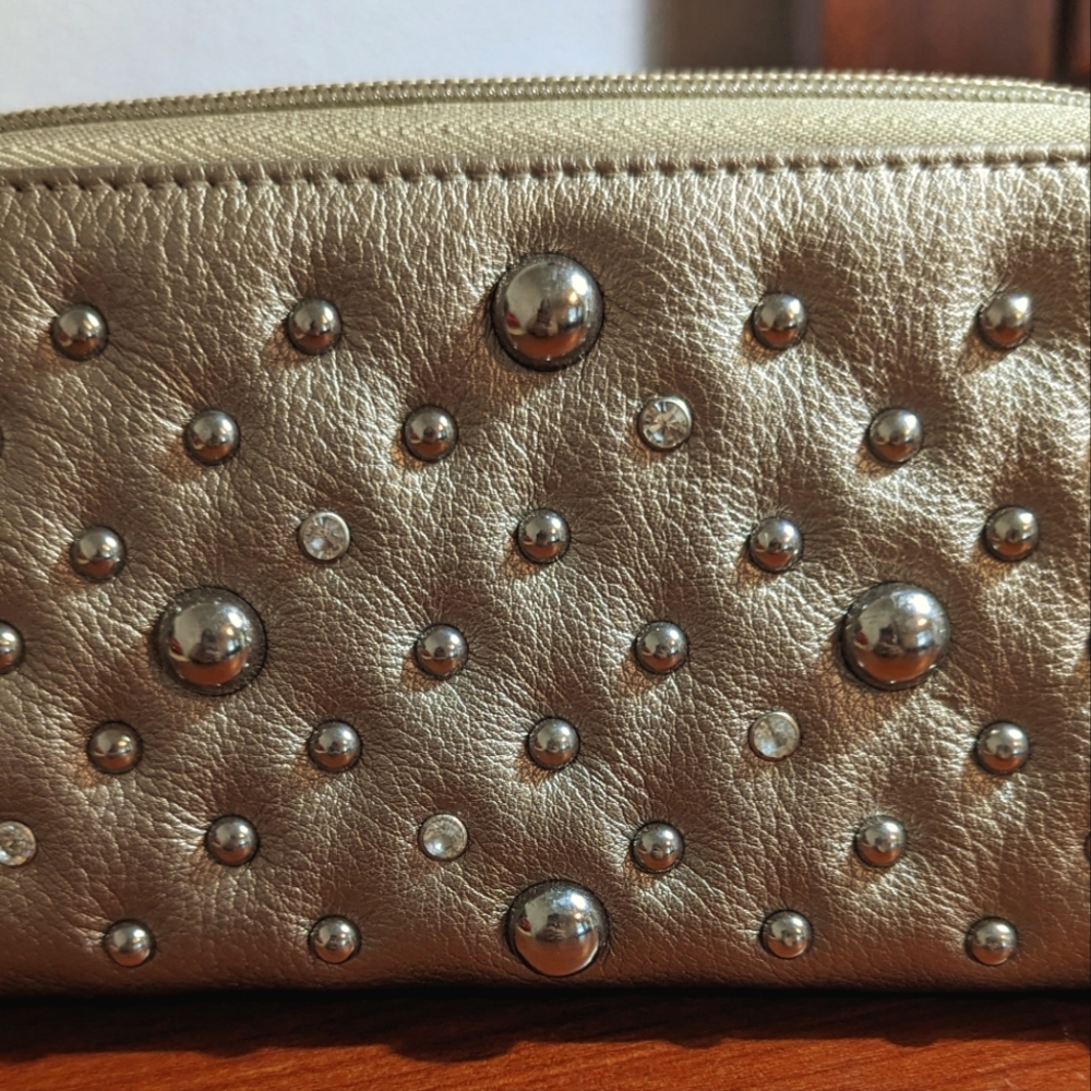 Fashion beaded wallet